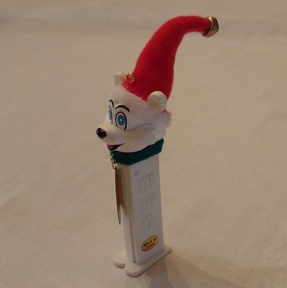 Pez Polar Bear Ornament - Picture 2 of 8